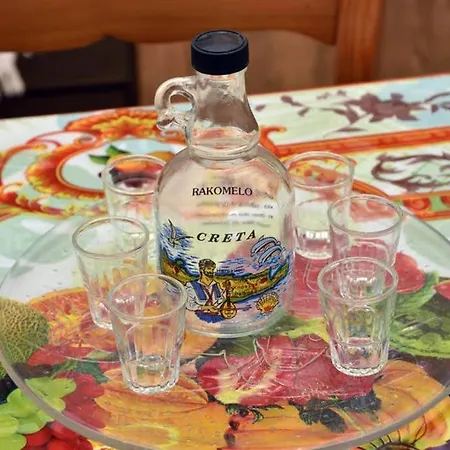 Apartman Lusi Hriszí Aktí Haniá