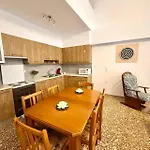 Lusi דירה *